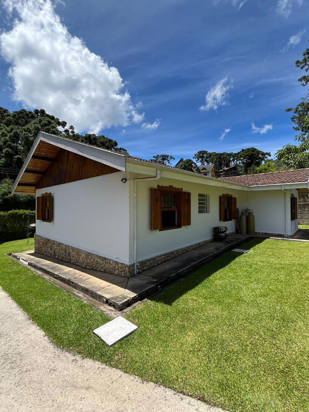 Casa Aconchegante Proximo Ao Capivari Villa กังโปสดูจอร์เดา ภายนอก รูปภาพ